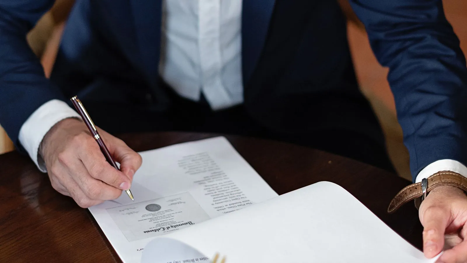 Assinatura de documentos jurídicos